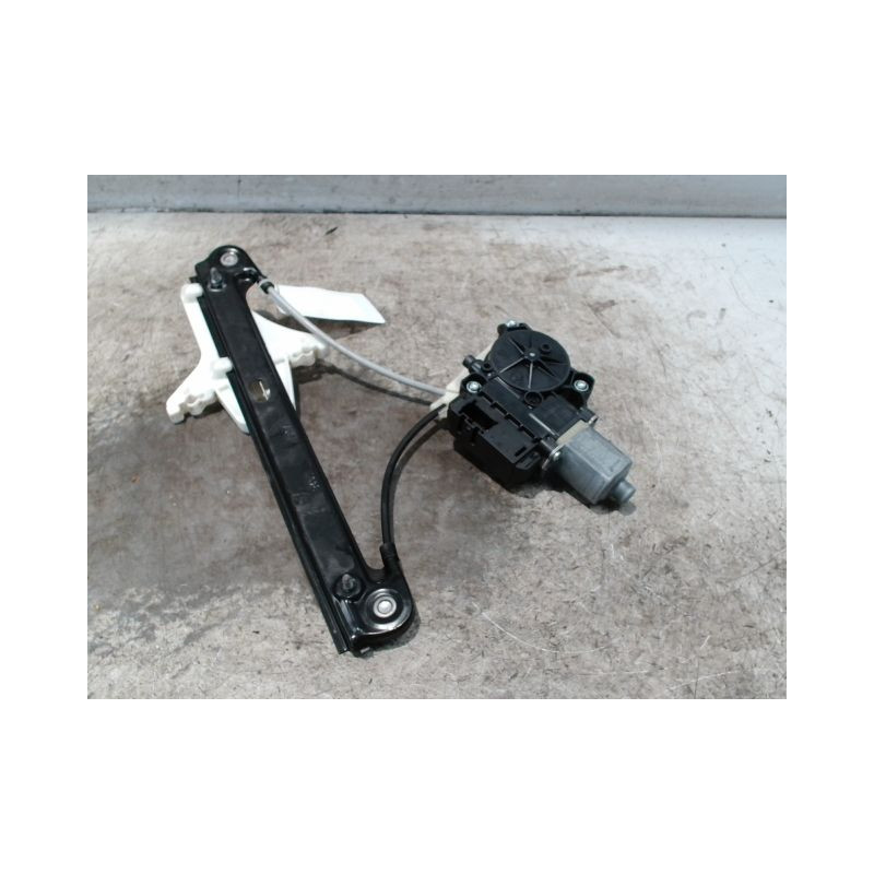 MECANISME+MOTEUR LEVE-GLACE ARRIERE DROIT VOLKSWAGEN POLO 2009-