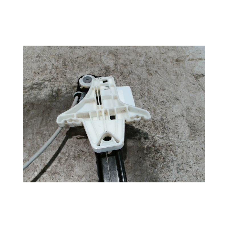 MECANISME+MOTEUR LEVE-GLACE ARRIERE DROIT VOLKSWAGEN POLO 2009-