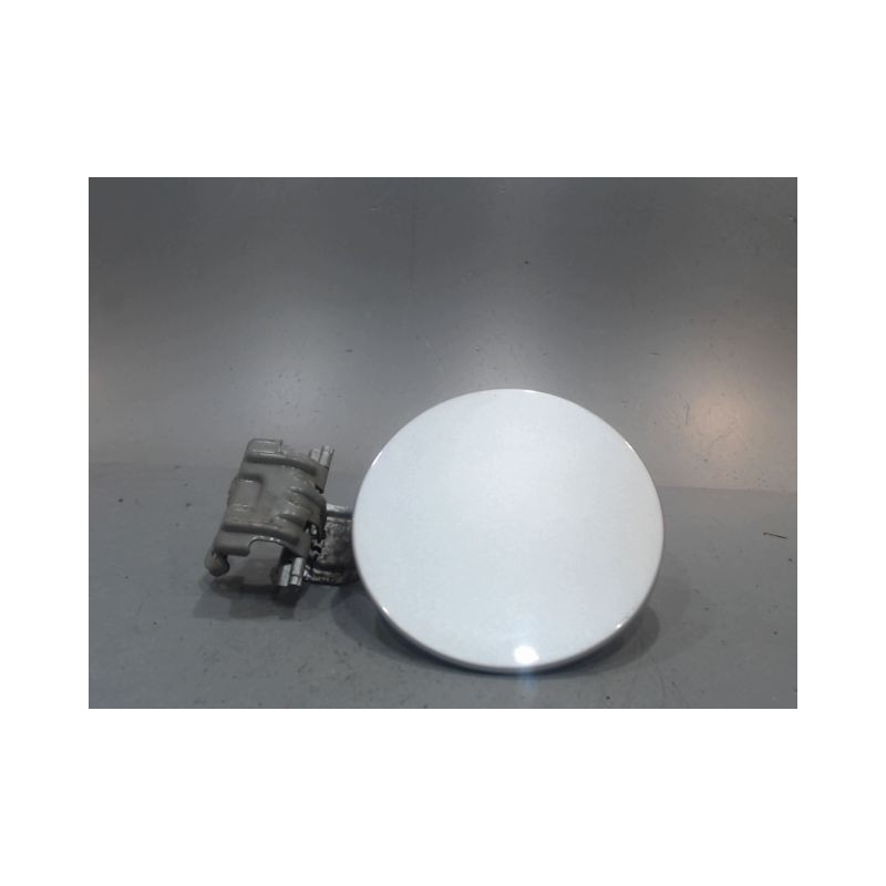 VOLET DE TRAPPE CARBURANT PEUGEOT 108