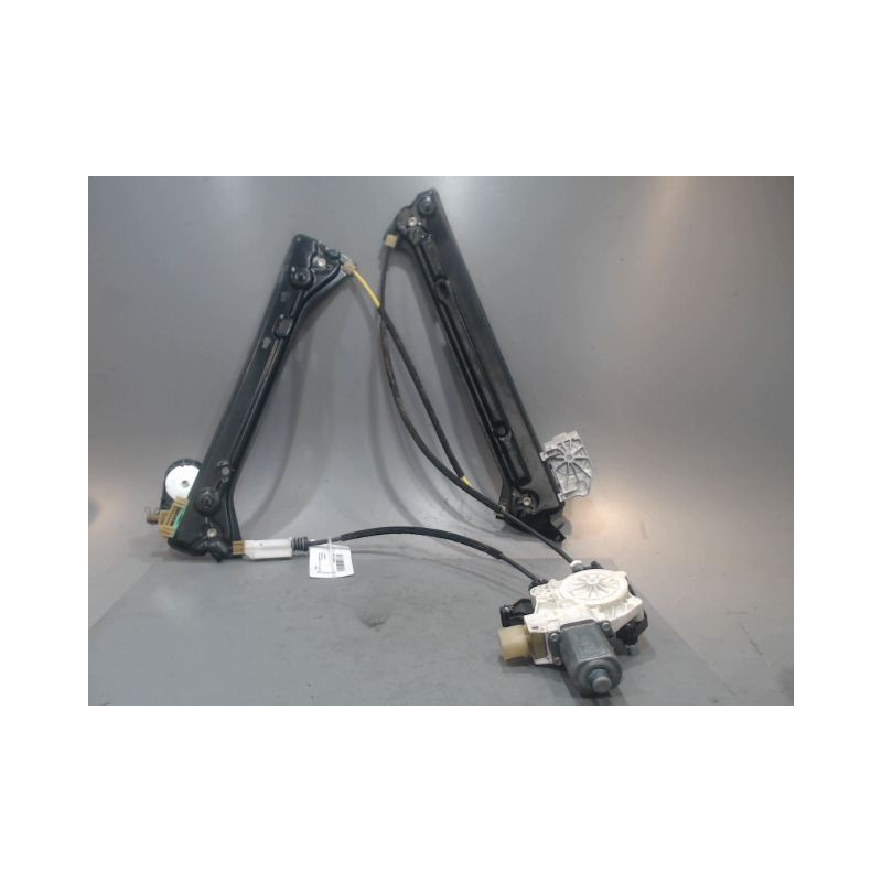 MECANISME+MOTEUR LEVE-GLACE AVANT DROIT B.M.W. SERIE 1