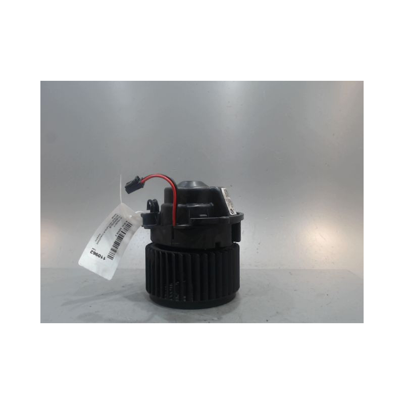 MOTEUR VENTILATEUR CHAUFFAGE B.M.W. SERIE 2