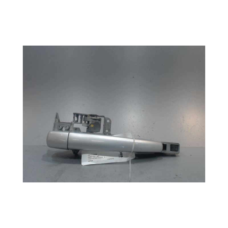 POIGNEE EXTERIEURE PORTE AVANT DROIT CITROEN C4