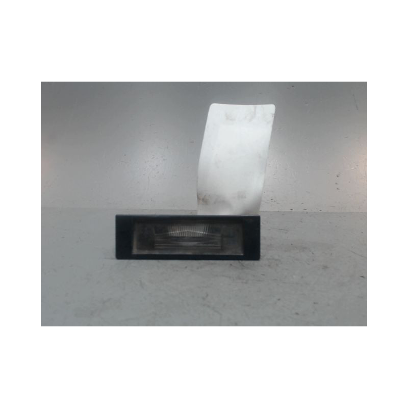 ECLAIREUR PLAQUE DE POLICE DROIT B.M.W. SERIE 1