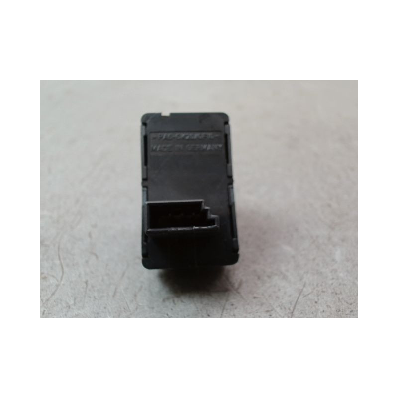 COMMANDE LEVE-GLACE PORTE AVD BMW SERIE 1 I (E81) 2007-2011
