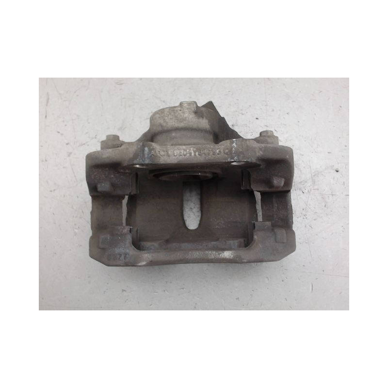ETRIER DE FREIN AVANT DROIT PEUGEOT 2008