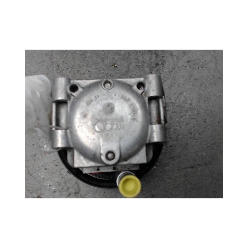 POMPE DIRECTION ASSISTEE JAGUAR S-TYPE