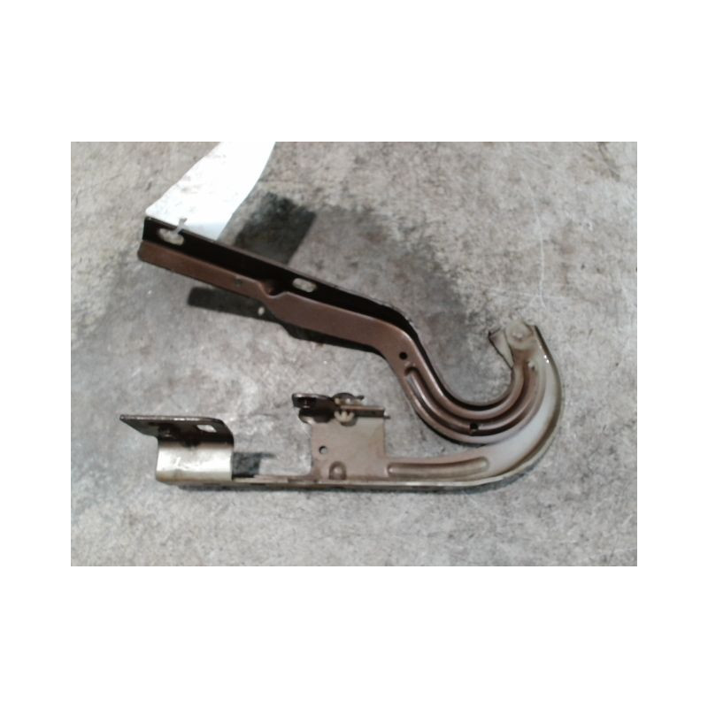 COMPAS DROIT CAPOT PEUGEOT 3008 2009-