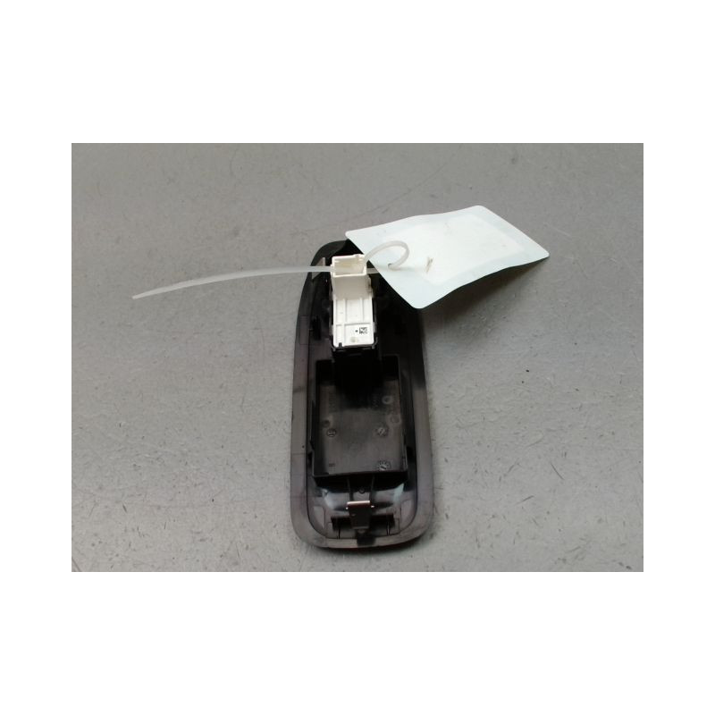 COMMANDE LEVE-GLACE PORTE AVD PEUGEOT 208 Phase 1 2012-...