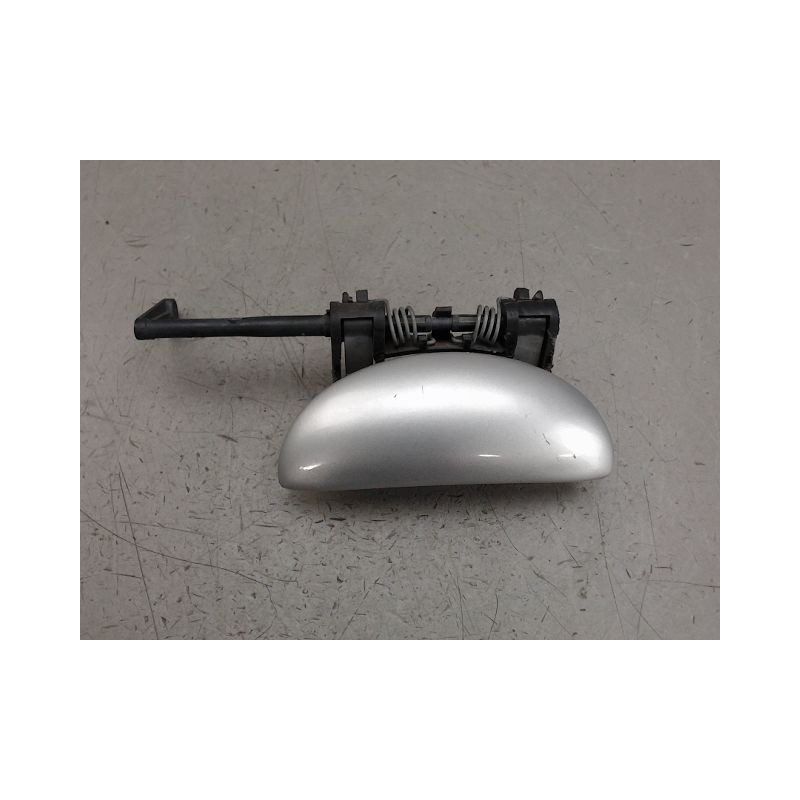 POIGNEE EXTERIEURE PORTE AVANT DROIT PEUGEOT 206