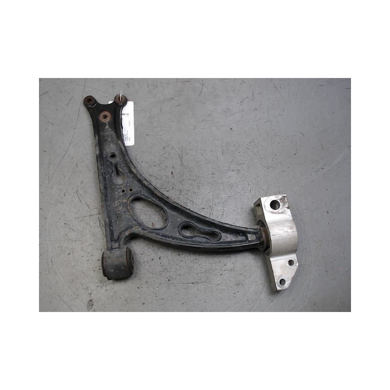 TRIANGLE INFERIEUR AVANT DROIT SEAT LEON