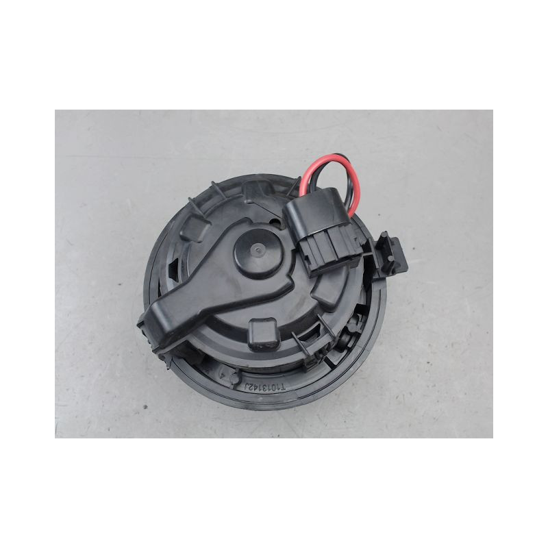 MOTEUR VENTILATEUR CHAUFFAGE PEUGEOT 208
