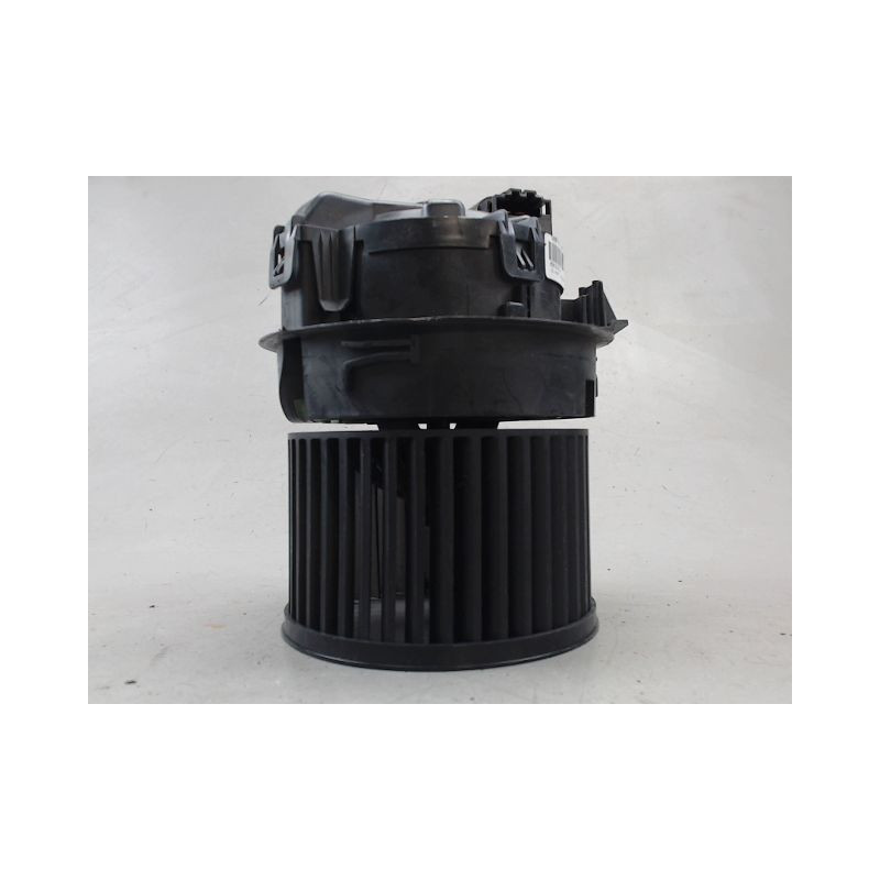 MOTEUR VENTILATEUR CHAUFFAGE PEUGEOT 208