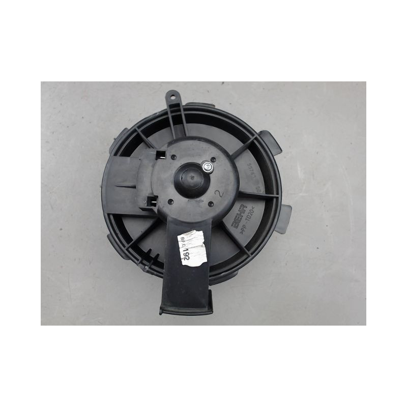 MOTEUR VENTILATEUR CHAUFFAGE PEUGEOT 206