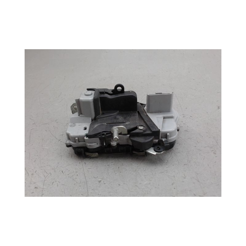 SYSTEME CONDAMNATION AVANT GAUCHE CITROEN XSARA