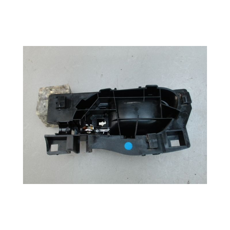 POIGNEE INTERIEURE PORTE AVANT DROIT CITROEN C3