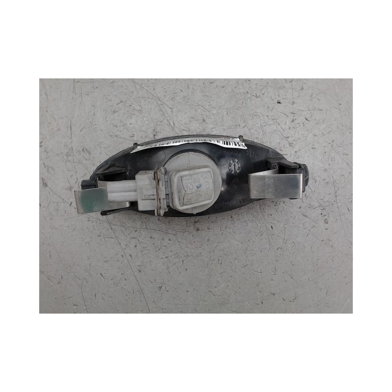 FEU BROUILLARD CENTRAL ARRIERE PEUGEOT 206