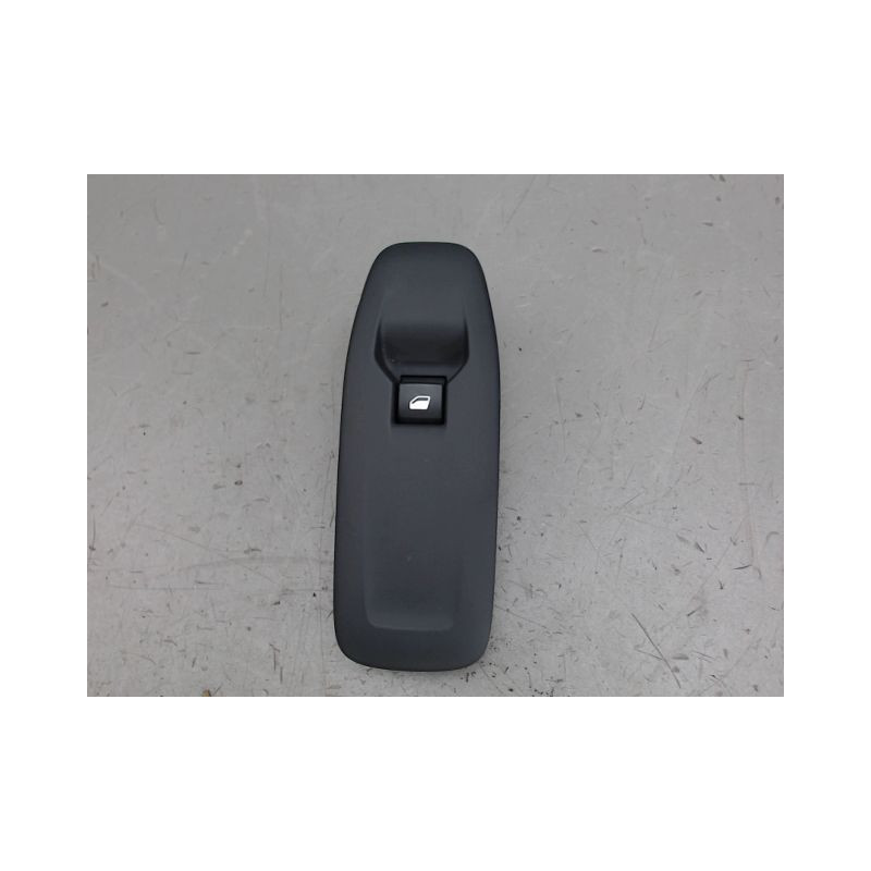 COMMANDE LEVE-GLACE PORTE AVD PEUGEOT 208