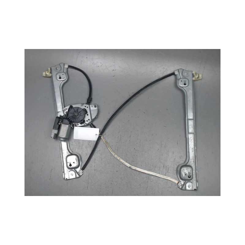 MECANISME+MOTEUR LEVE-GLACE AVANT GAUCHE PEUGEOT 1007