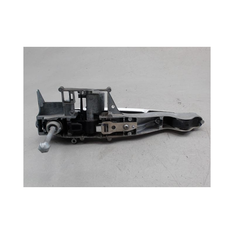 POIGNEE EXTERIEURE PORTE AVANT GAUCHE PEUGEOT 208