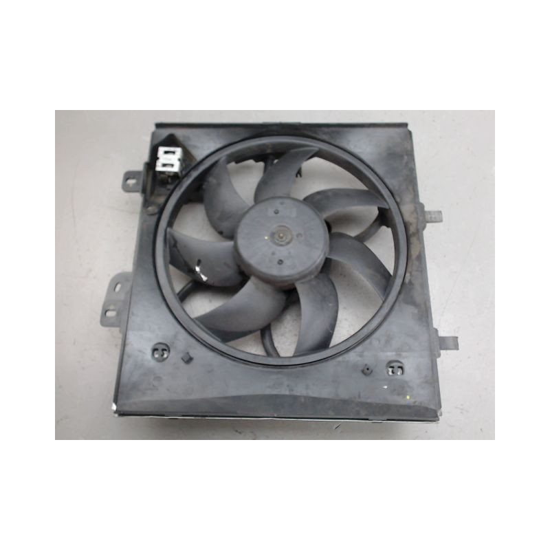 MOTEUR VENTILATEUR RADIATEUR PEUGEOT 208