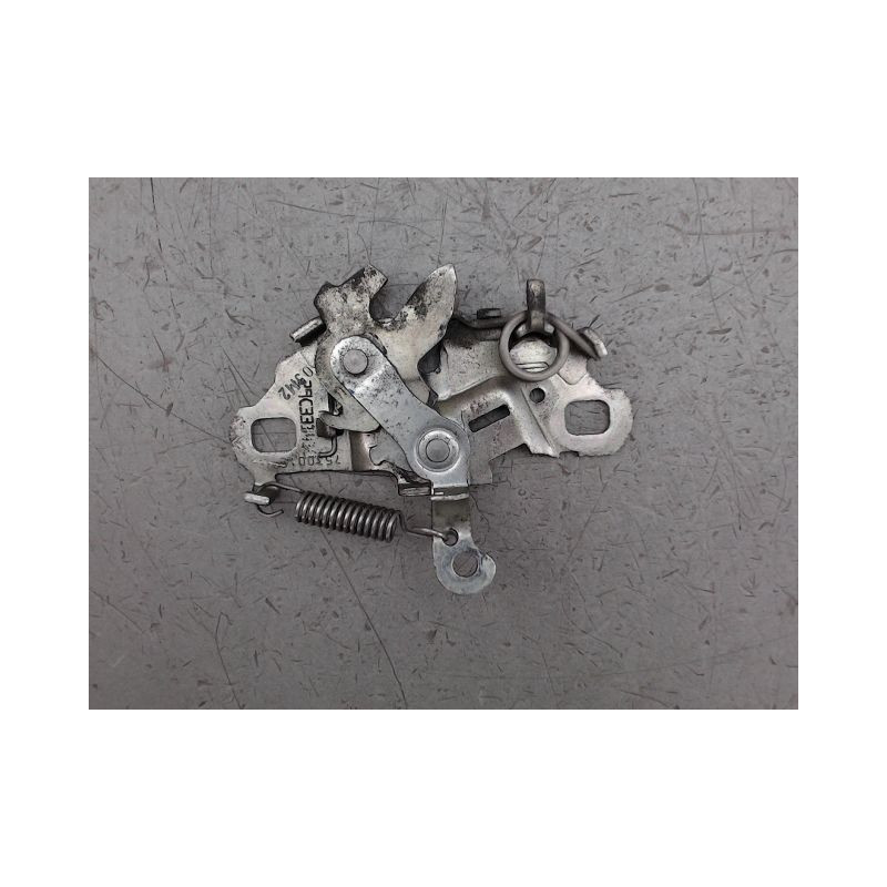 SERRURE CAPOT PEUGEOT 208