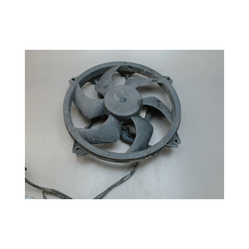 MOTEUR VENTILATEUR RADIATEUR PEUGEOT 407