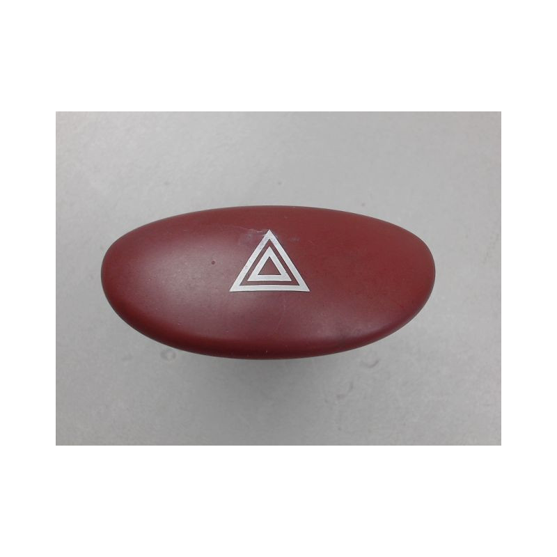 BOUTON DE WARNING PEUGEOT 206