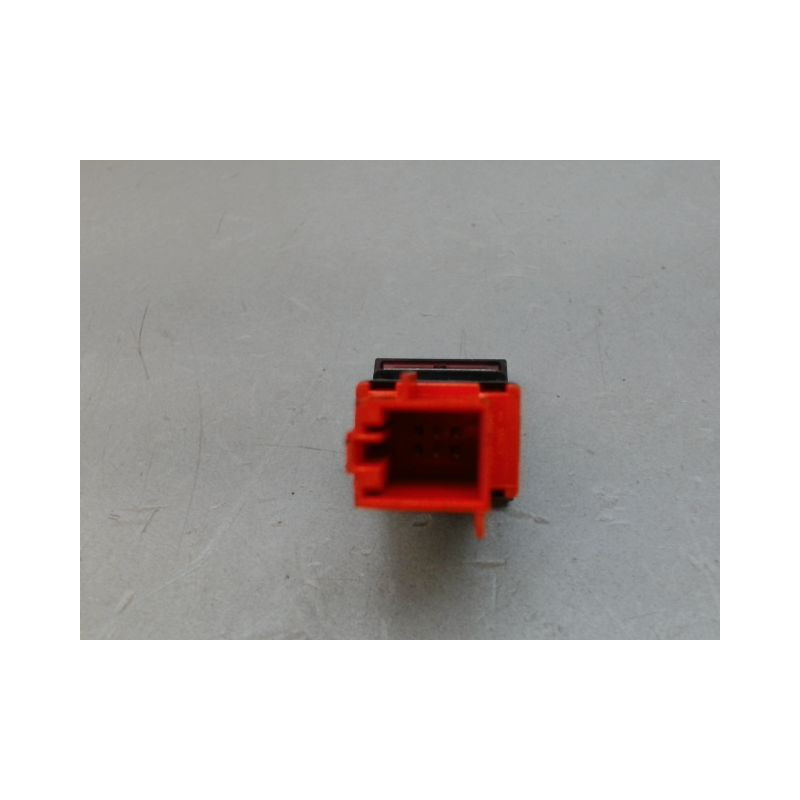 BOUTON DE WARNING SKODA FABIA