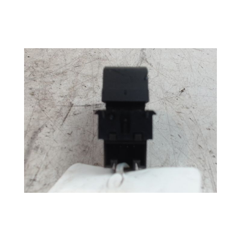COMMANDE LEVE-GLACE PORTE ARD VOLKSWAGEN PASSAT SW 2005-
