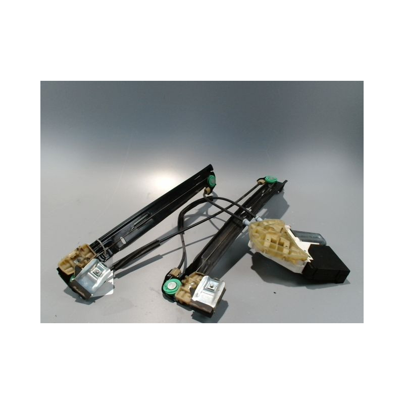 MECANISME+MOTEUR LEVE-GLACE AVANT DROIT SEAT LEON 2009-