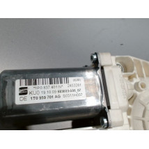 MECANISME+MOTEUR LEVE-GLACE AVANT GAUCHE SEAT LEON 2009-