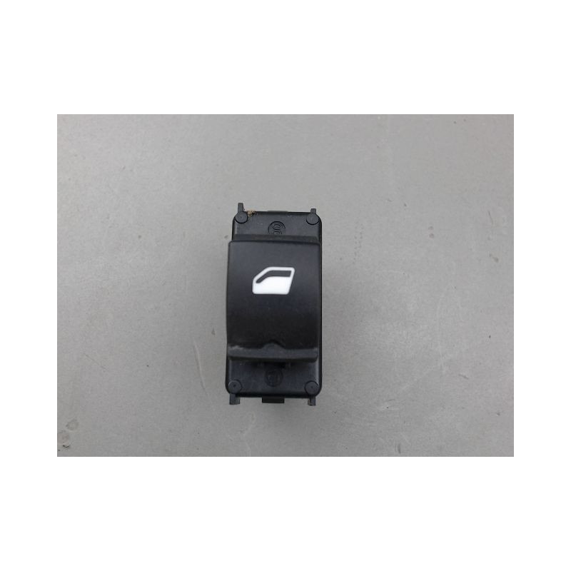 COMMANDE LEVE-GLACE PORTE AVD PEUGEOT 208