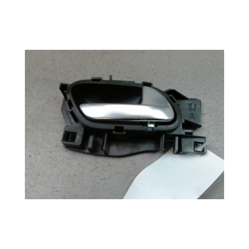 POIGNEE INTERIEURE PORTE AVANT DROIT PEUGEOT 208 Phase 1 2012-...