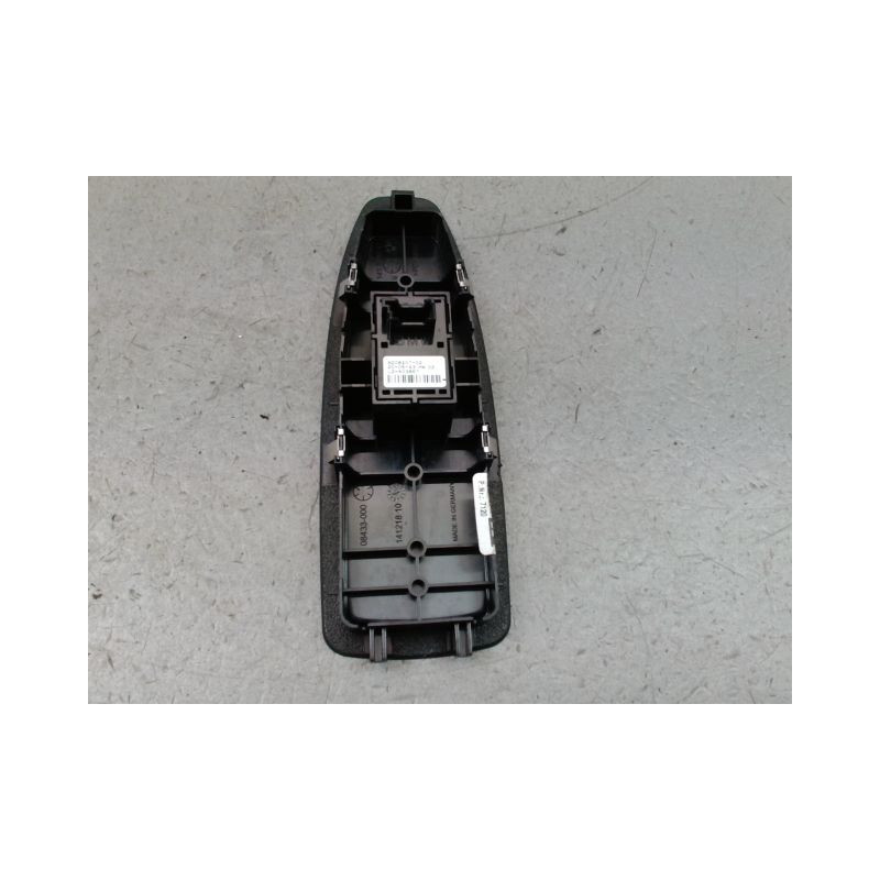 COMMANDE LEVE-GLACE PORTE AVD BMW SERIE 1 II (F20/F21) 2011-...