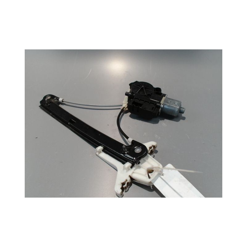 MECANISME+MOTEUR LEVE-GLACE ARRIERE DROIT VOLKSWAGEN POLO 2009-