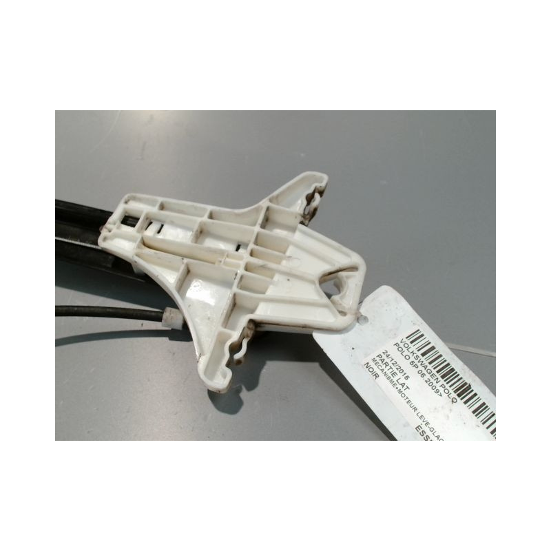 MECANISME+MOTEUR LEVE-GLACE ARRIERE DROIT VOLKSWAGEN POLO 2009-