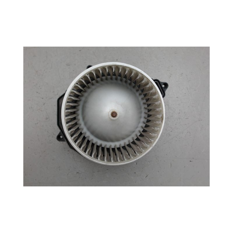 MOTEUR VENTILATEUR CHAUFFAGE PEUGEOT PARTNER