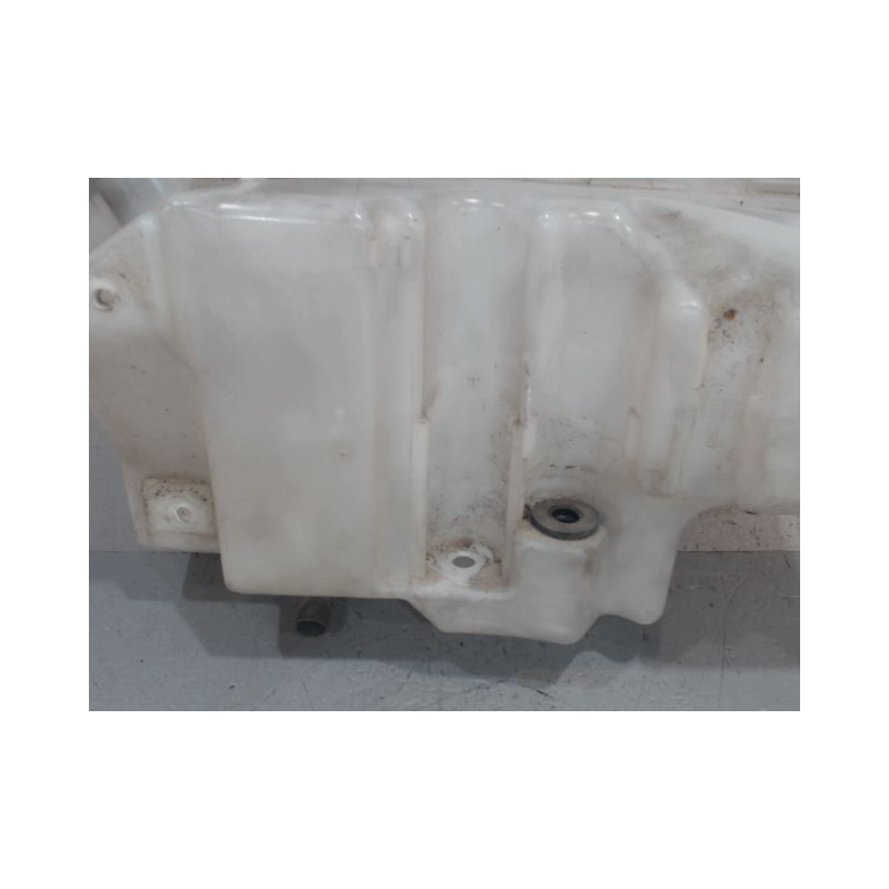 RESERVOIR LAVE-GLACE AVANT B.M.W. SERIE 7