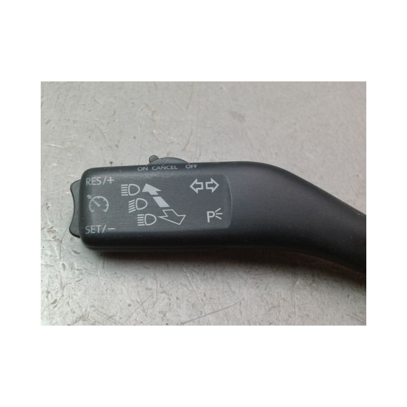 COMMANDE CLIGNOTANT VOLKSWAGEN GOLF VI (1K) 2008-2013
