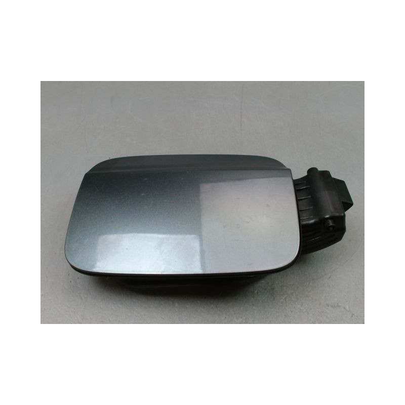 VOLET DE TRAPPE CARBURANT AUDI Q3