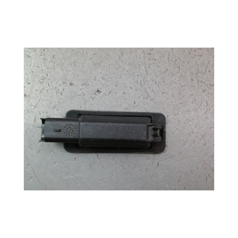 ECLAIREUR PLAQUE DE POLICE GAUCHE CITROEN C3 2009-