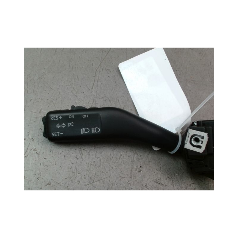 COMMANDE CLIGNOTANT VOLKSWAGEN GOLF V (1K) 2003-2008