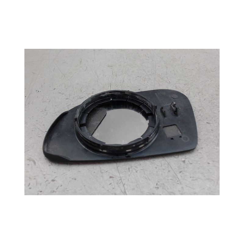 GLACE RETROVISEUR EXT D CITROEN SAXO