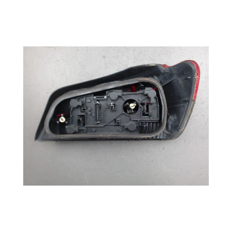 FEU ARRIERE GAUCHE  PEUGEOT 306