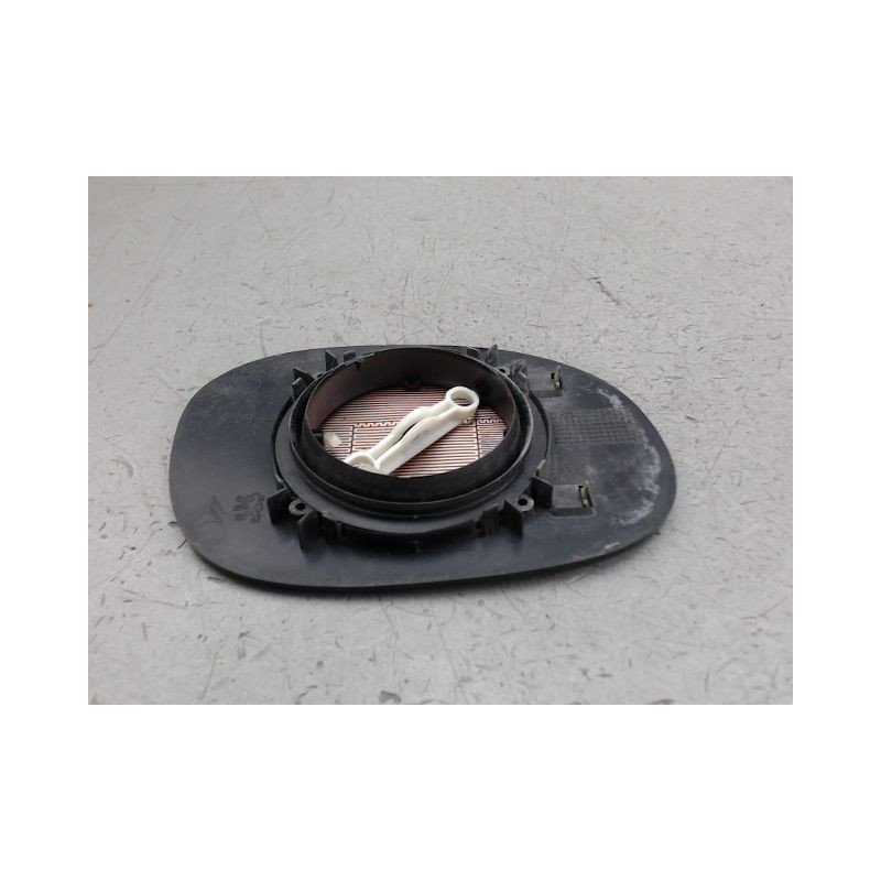GLACE RETROVISEUR EXT G PEUGEOT 206