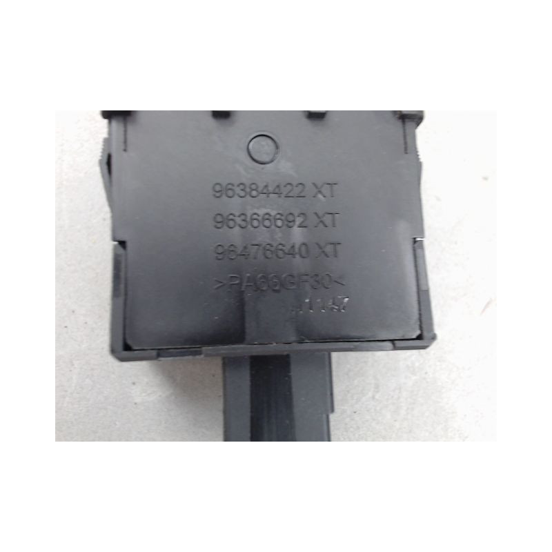 COMMANDE RÉGLAGE HAUTEUR DE PHARE CITROEN C3