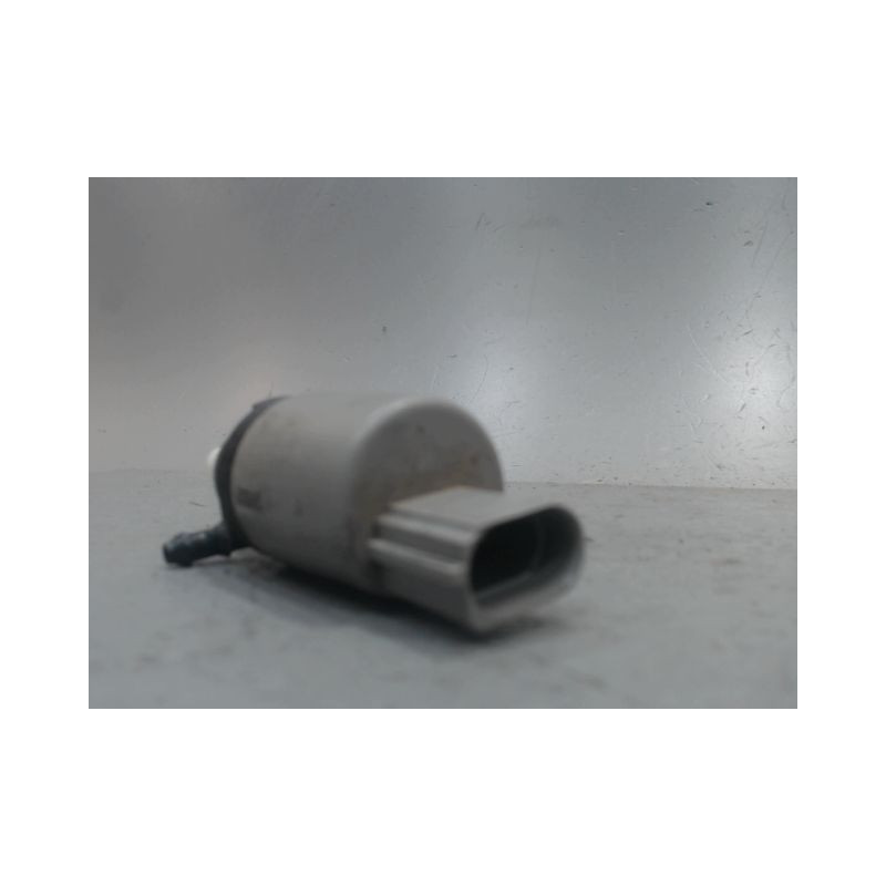 POMPE LAVE-GLACE AVANT B.M.W. SERIE 7