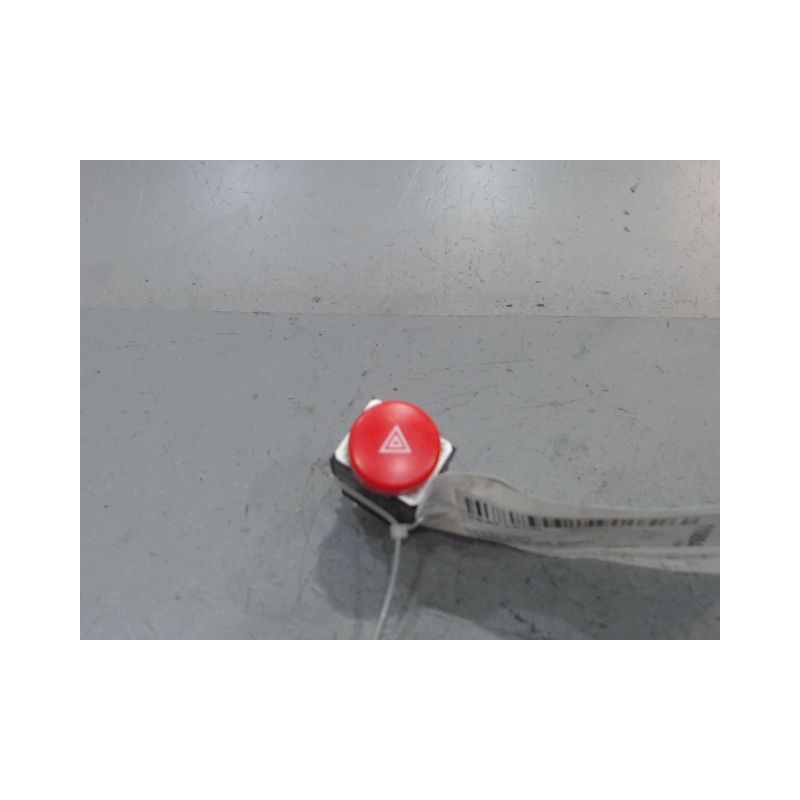 BOUTON DE WARNING SEAT LEON