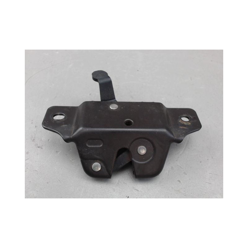 SERRURE CAPOT PEUGEOT 106