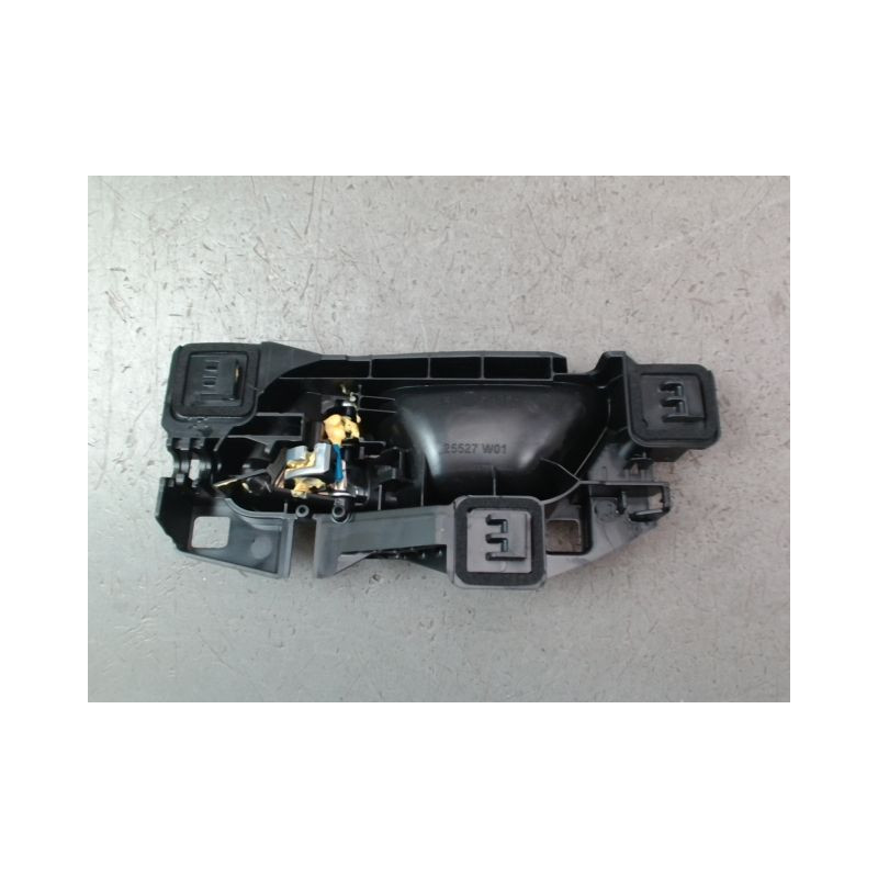 POIGNEE INTERIEURE PORTE AVANT DROIT PEUGEOT 208 2012-...